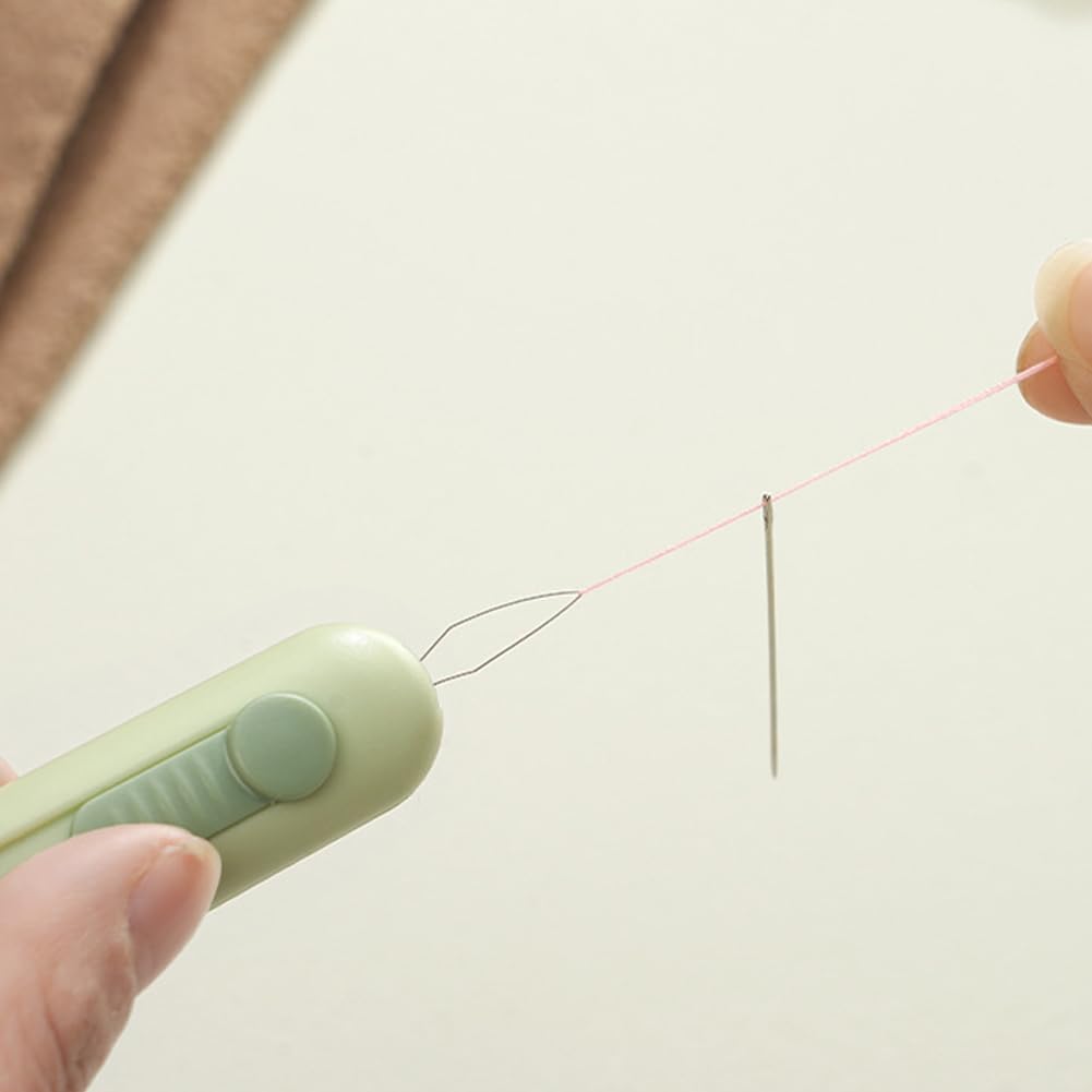 💥 3-in-1 Threading & Seam-Ripping Tool