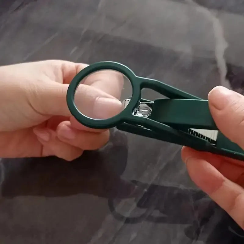 Magnifying Glass Nail Clippers ✨ Precision Cutting Made Easy 👀