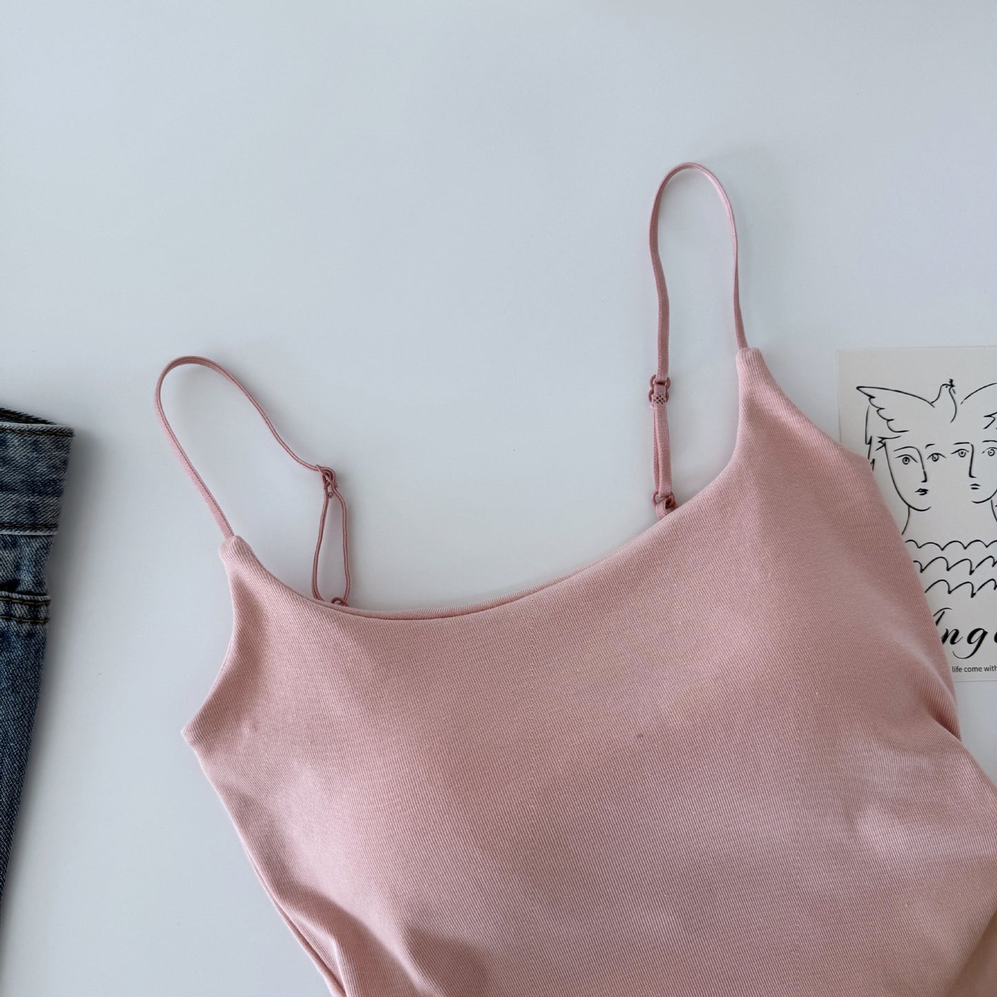 🌟 Spaghetti Straps – Sleek, Sexy & Comfortable for All-Day Wear!