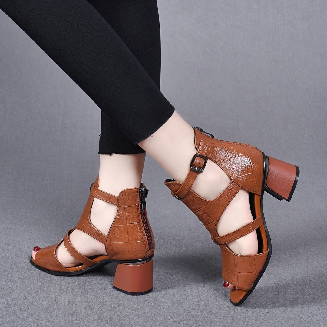 👡2026 New Soft Bottom Hollow Chunky Heel Soft Leather Roman Sandals