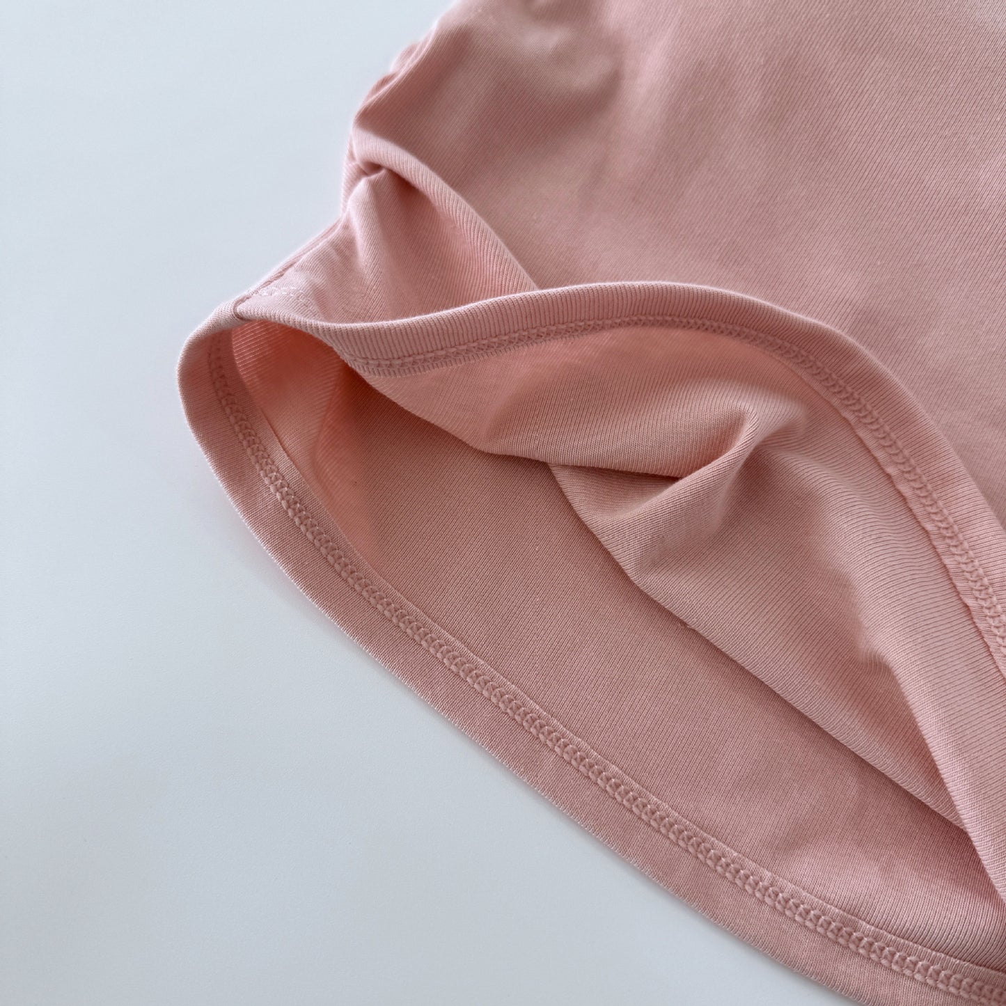 🌟 Spaghetti Straps – Sleek, Sexy & Comfortable for All-Day Wear!
