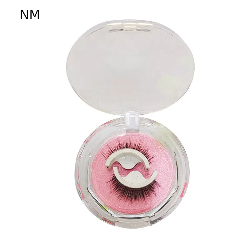 💖👁️ Self-Adhesive Eyelashes – Effortless Glam, No Mess! ✨