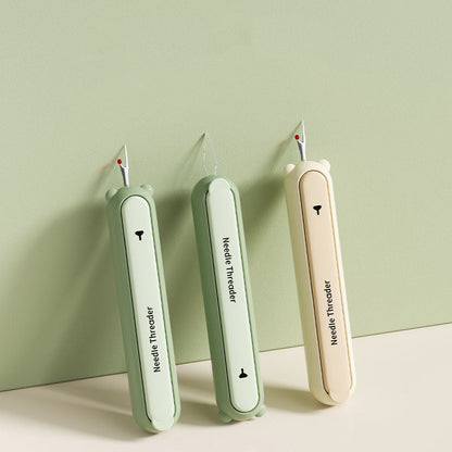 💥 3-in-1 Threading & Seam-Ripping Tool